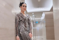 artis dangdut Iis Dahlia (sumber: instagram @isdadahlia)