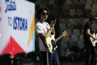 Iqbaal Ramadhan dihujat usai bawakan lagu Justin Bieber (sumber: instagram @iqbaal.e)