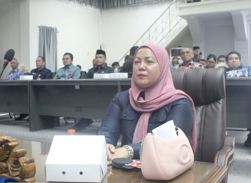 Ketua Bapemperda DPRD barito Utara, Henny Rosgiaty Rusli.Foto.Setwandprdbarut