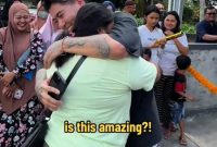Isaiah Garza, bule yang hadiahkan rumah dan uang tunai penjual donat (sumber: tangkap layar TikTok @Isaiahgarza)