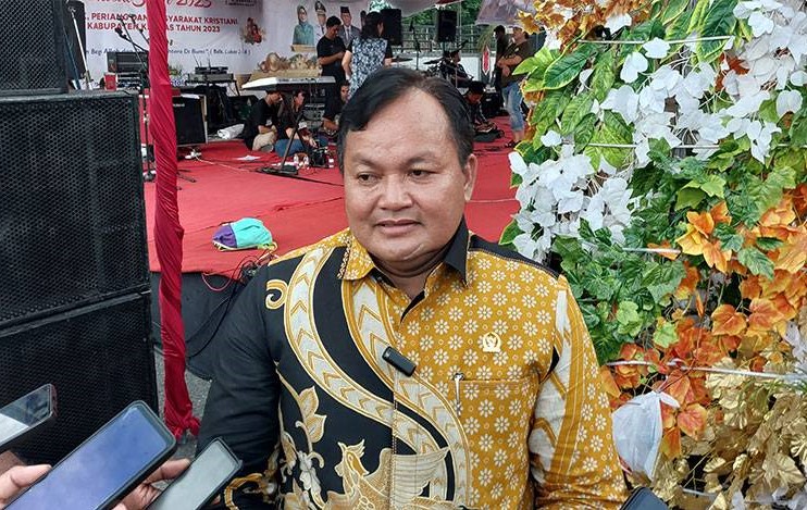 Ketua DPRD Kapuas Ardiansah apresiasi pawai lilin