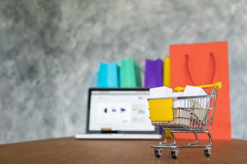 Tips belanja online. (foto: freepik)