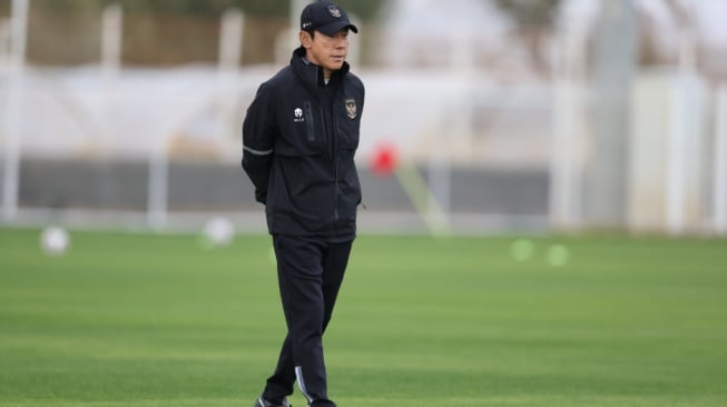 Shin Tae-yong pimpin TC Timnas Indonesia di Turki (sumber: suara.com)