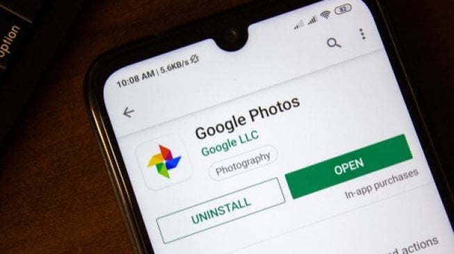 Ada beberapa cara mengembalikan foto yang terhapus di HP Android. Sumber foto : suara.com