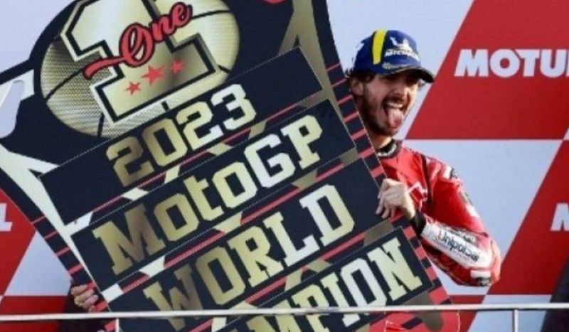 Pembalap Ducati, Francesco Bagnaia. [JOSE JORDAN / AFP]