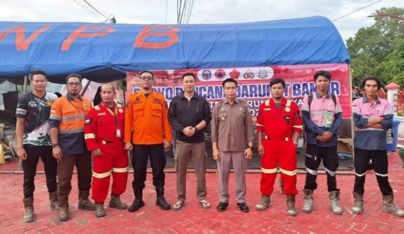 Pj Bupati Mura tinjau Posko banjir dan dapur umum, Jumat (19/1/2024). (Foto :1tulah.com,l