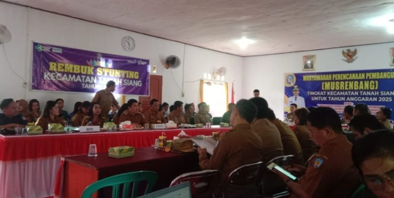 Suasana Musrenbang tingkat Kecamatan Tanah Siang