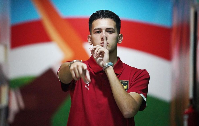 Justin Hubner jadi sorotan usai laga uji coba Indonesia vs Libya. (foto: instagram @justinhubner5)