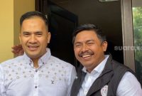 Saipul Jamil tersenyum sumringah usai diumumkan bebas oleh polisi. Foto.suara.com