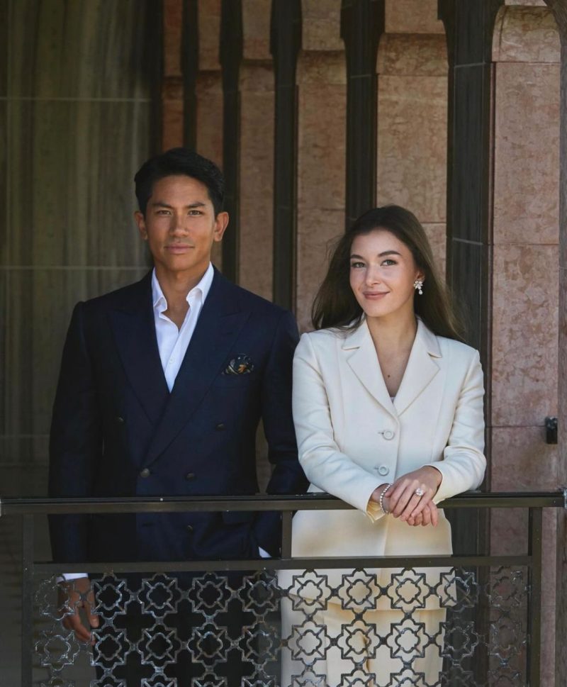 Prince Abdul Mateen dan Anisha Rosnah (Sumber: Instagram tmski)
