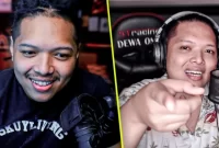 Rapper dan YouTuber, Qorygore yang membuat konten berbicara dengan dirinya di masa lalu (sumber: suara.com)