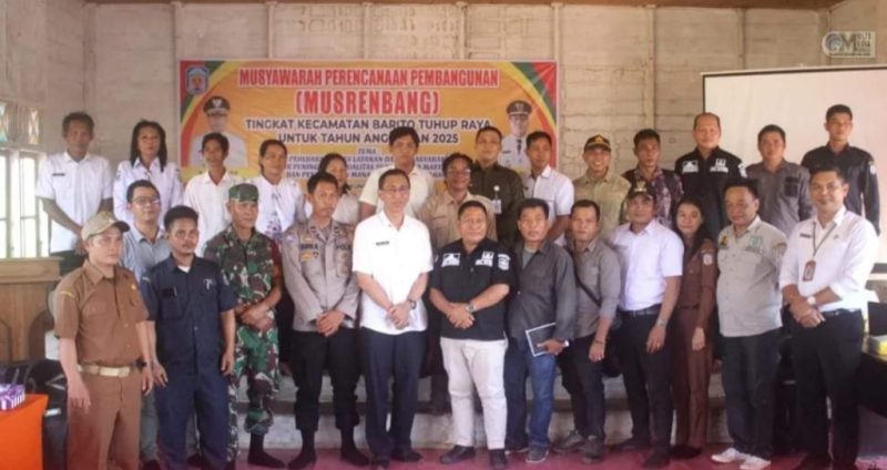 Suasana Musrenbang di Kecamatan Batura yang dibuka Staf ahli Bupati.