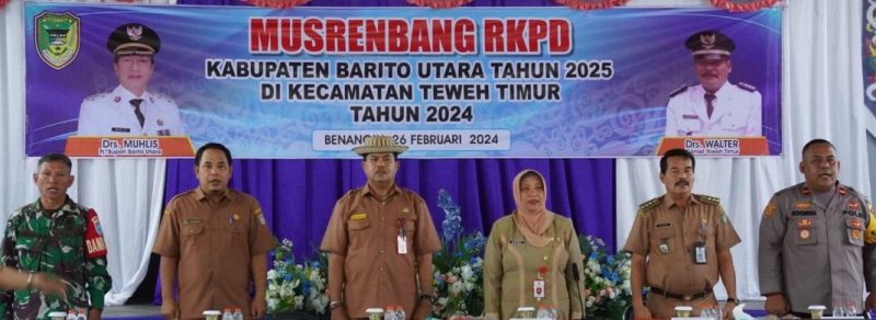 Musyawarah Perencanaan Pembangunan Rencana Kerja Perangkat Daerah (Musrenbang RKPD) Kabupaten Barito Utara Tahun 2025 Kecamatan Teweh Timur yang dilaksanakan aula Kecamatan Teweh Timur, Senin (26/2/2024). Foto:Delia/1tulah.com