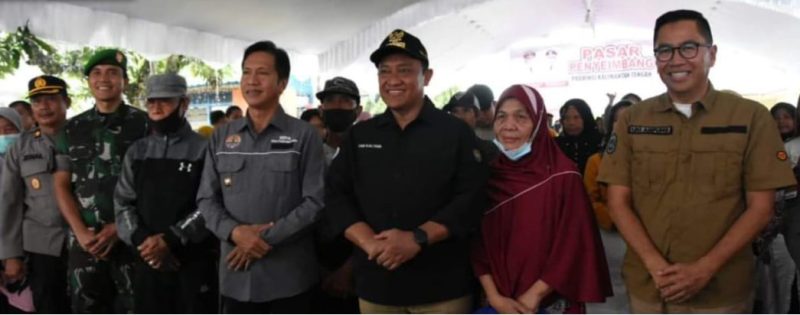 Pj. Bupati Barito Utara Drs. Muhlis mendampingi Wakil Gubernur Kalimantan Tengah H. Edy Pratowo, S.Sos., M.M beserta jajaran, Kamis (1/2/2024). Foto:Delia/1tulah.com