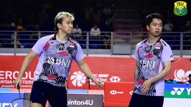 Marcus Fernaldi Gideon/Kevin Sanjaya Sukamuljo, ganda putra Indonesia akan bertanding di Thailand Open 2023 (sumber: suara.com)
