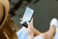 Ilustrasi HP Android dengan layar mati (sumber: suara.com)