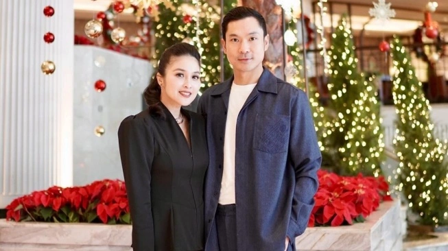 Sandra Dewi dan suami, Harvey Moeis. (sumber: suara.com)