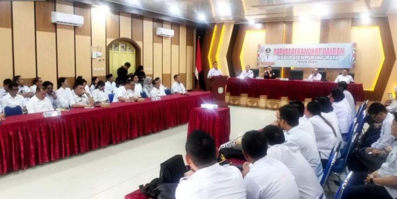 Pj Bupati Murung Raya pimpin forum perangkat daerah. (foto :1tulah.com)