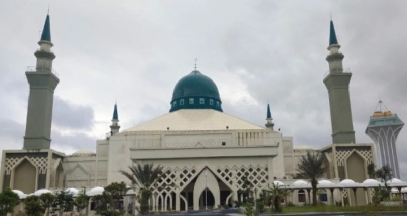 Masjid Madinatul Iman Balikpapan (suara.com)