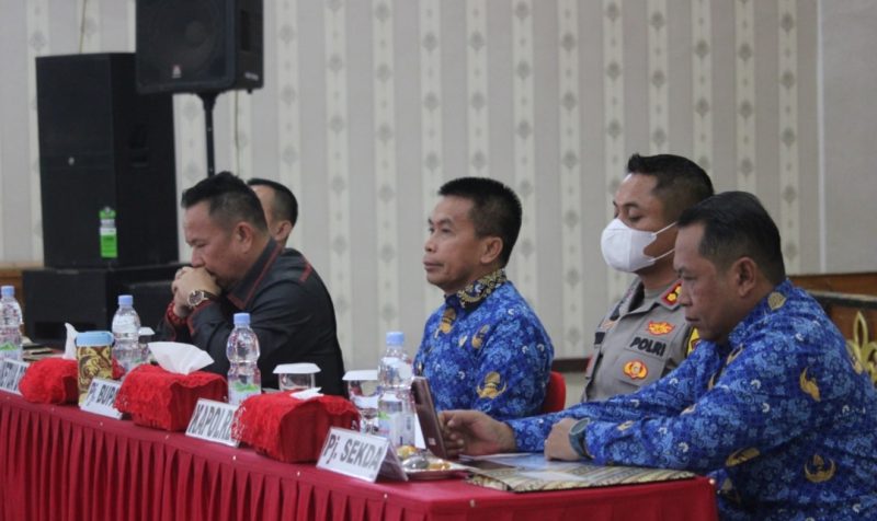 Pemkab Mura saat melaksanakan Musrenbang RKPD Kabupaten Murung Raya, Senin (18/3/2024). (Foto :1tulah.com)