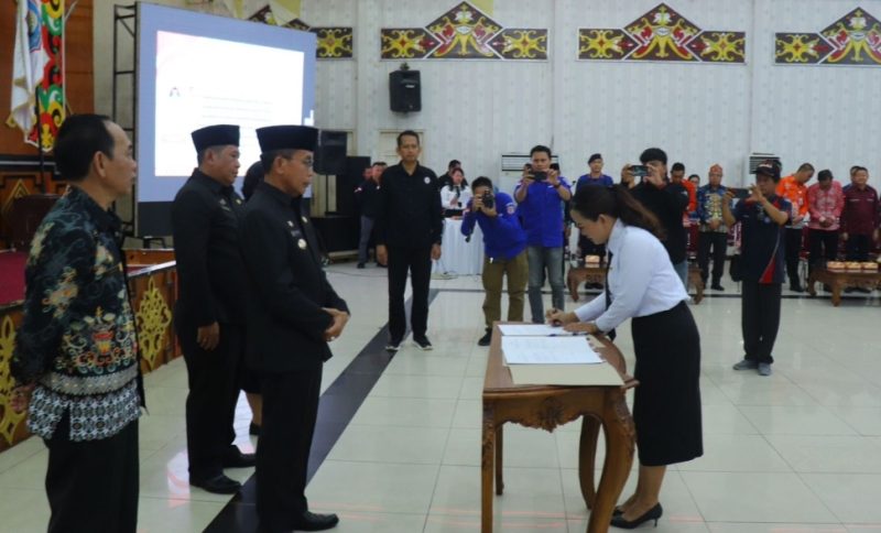 Horee! Ratusan PPPK Murung Raya terima SK pengangkatan