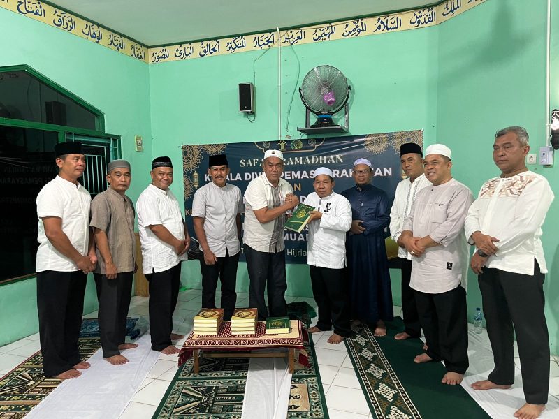 Semarak Ramadhan di Lapas Muara Teweh: Tarawih Berjamaah, Tadarus Al-Qur'an, dan Bantuan Al-Qur'an. (foto: Dok. 1tulah)