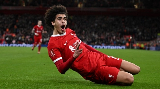 Striker Liverpool, Jayden Danns merayakan golnya ke gawang Southampton pada laga Piala FA di Anfield, Liverpool, Inggris, Kamis (29/2/2024) dini hari WIB.  (sumber: suara.com)