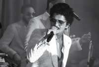 Bruno Mars terlilit hutang hingga 785 miliar dengan kasino di Las Vegas. (foto: instagram @bruno mars)
