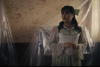 OST film 'Ipar Adalah Maut', Mytha Lsetari - Tak Pantas. (foto: tangkap layar)