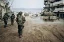 Pasukan Pertahanan Israel (IDF) memperlihatkan operasi militer di Jalur Gaza. (sumber; suara.com)