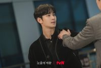 Drama 'Queen of Tears' alami penurunan rating. (foto: tvN)