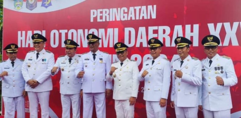 Pj. Bupati Barito Utara Drs. Muhlis  saat usai Peringatan Hari Otonomi Daerah Tahun 2024 di Balai Kota Surabaya, Jawa Timur, Kamis (25/4/2024).Foto:istimewa/1tulah.com