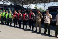 PATROLI - SatPol PP dan Damkar Kapuas bersama TNI dan Polri kembali lakukan patroli 3 pilar dalam menjaga situasi Kamtibmas menjelang pemilu diwilayah Kabupaten Kapuas, Kamis (1/2/2024).Foto.M.Gazali/1tulah.com