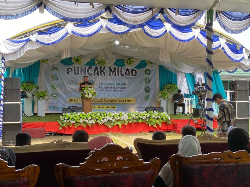 Sekda Kapuas Dalam Acara Milad Ke - 28 Yayasan Islam Al Amin, Kamis (8/2/2024).Foto.M Gazali