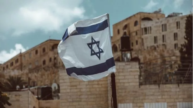 Ilustrasi bendera israel (sumber: suara.com)