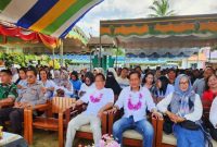 Pj Bupati Kapuas Erlin Hardi menghadiri acara reuni akbar di SMAN 1 Kapuas Barat tahun 2024. Foto: Pemkab Kapuas