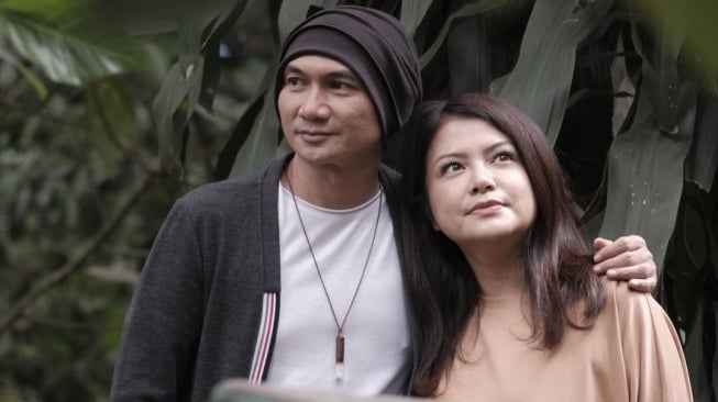 Anji dan Wina Natalia (sumber: suara.com)