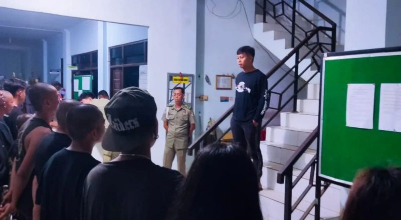 Satpol PP dan Damkar Tala amankan anak jalanan dan  anak punk. Foto: dok. Satpol PP Tala 