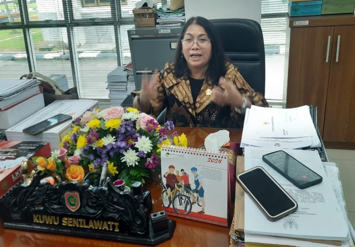 Wakil Ketua Komisi I DPRD Kalteng, Kuwu Senilawati. Foto:Ingkit/1tulah.com 