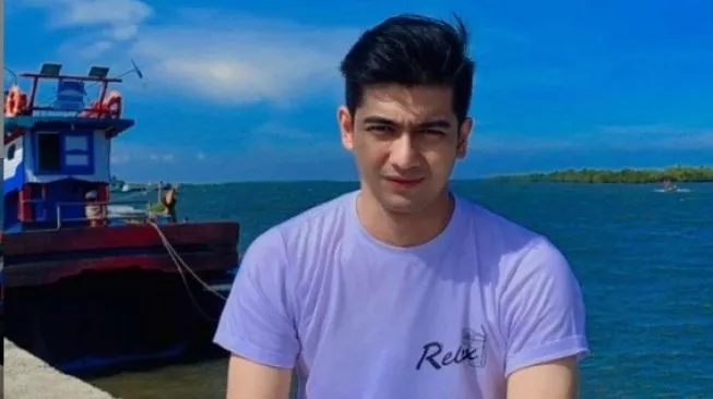Pesona Teuku Ryan disebut jadi calon suami Ria Ricis. (sumber: suara.com)