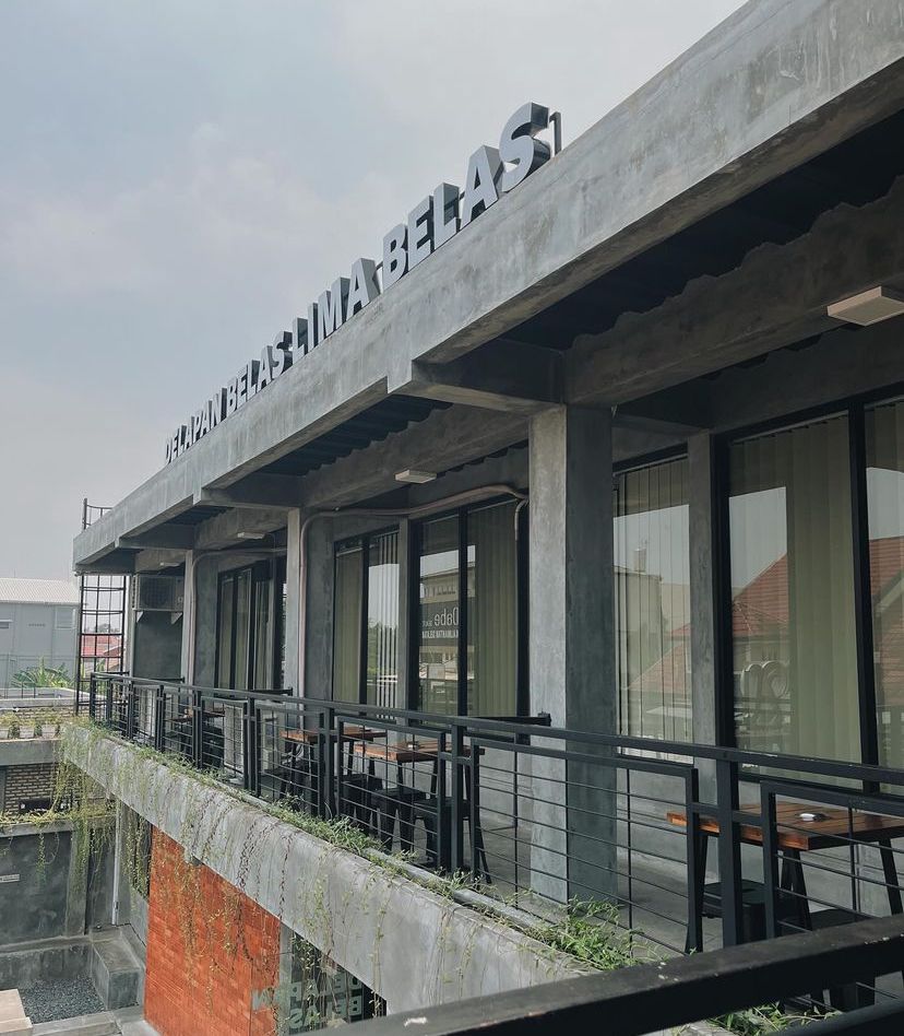 Rekomendasi kafe di Banjarmasin yang cocok untuk WFC. (foto: instagram @wreckwithoutcoffee)