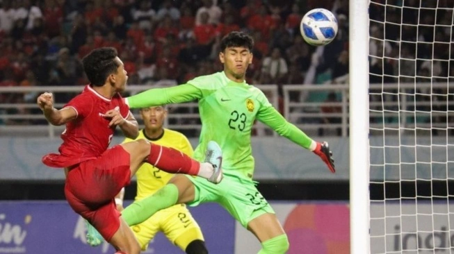 Hasil Timnas Indonesia U-19 vs Malaysia: Buffon Bawa Garuda Pecundangi Harimau Malaya. Sumber foto : suara.com