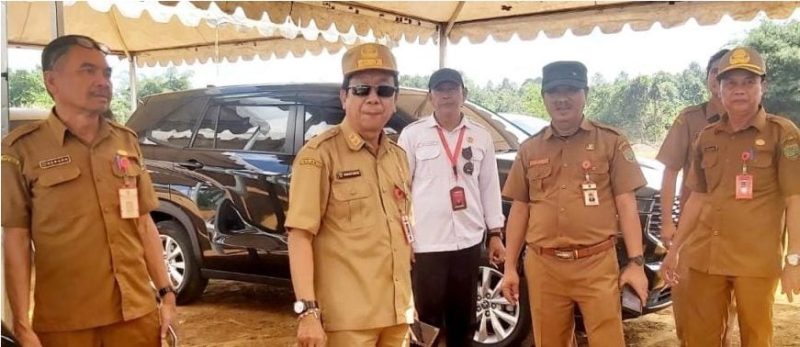 , Sekretaris Daerah (Sekda) Bartim, Panahan Moetar, telah melakukan peninjauan langsung ke lokasi expo, Senin (29/7/2024).Foto:Zakirin/1tulah.com