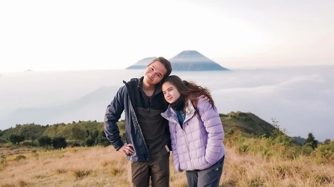 Dul Jaelani dan Tissa Biani (sumber: suara.com)