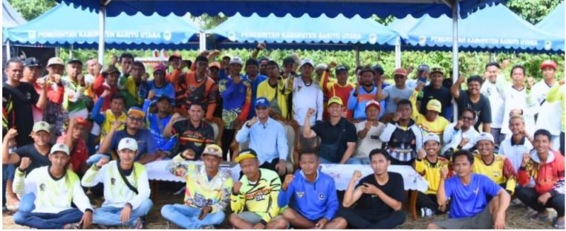 Lomba Merpati Kolong Tingkat Nasional Di Barito Utara diikuti 26 Tim dari seluruh Indonesia. Foto:Delia/1tulah.com