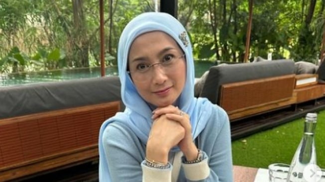 Desy Ratnasari (sumber: suara.com)