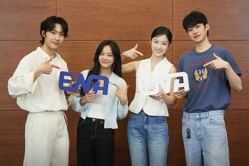 Pemain drama Brewing Love. (foto: ENA)
