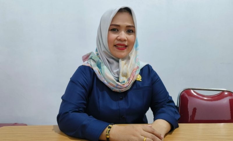 Dina Maulidah