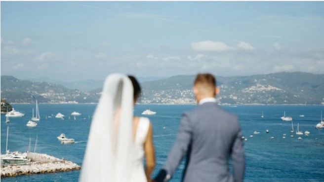Ilustrasi pengantin baru. [pexels/Dimitri Kuliuk]