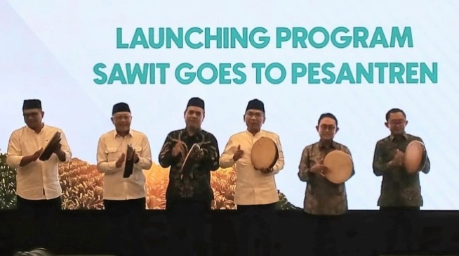 LPPNU menyelenggarakan kegiatan Launching Program Sawit Goes to Pesantren untuk mengedukasi santri dan warga Nahdliyin terkait manfaat serta kontribusi sawit bagi perekonomian Indonesia.
